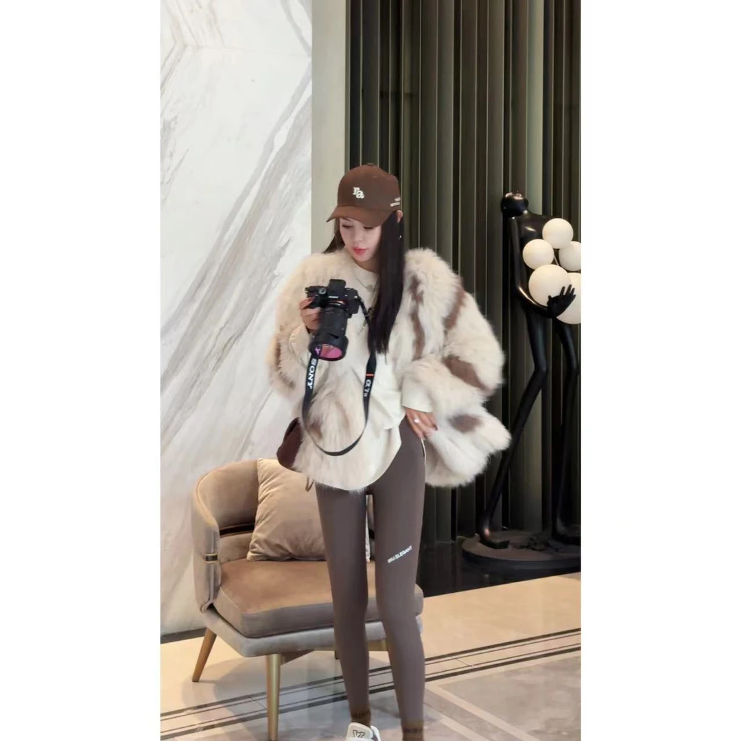 2WT31【英伦风尚】依美丁时尚咖点草草外套