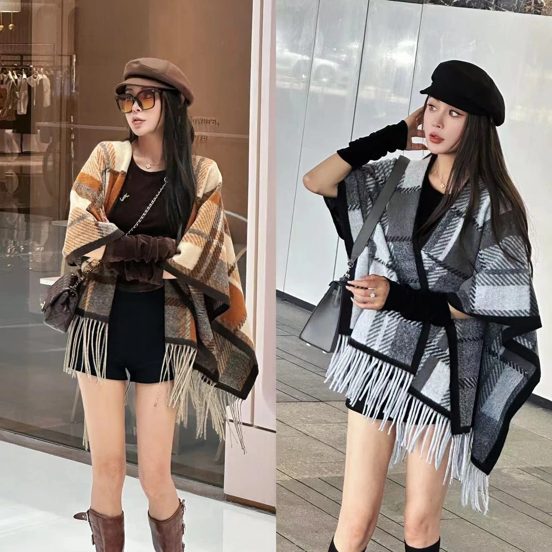 2WT15依美丁时尚格子流苏披肩外套