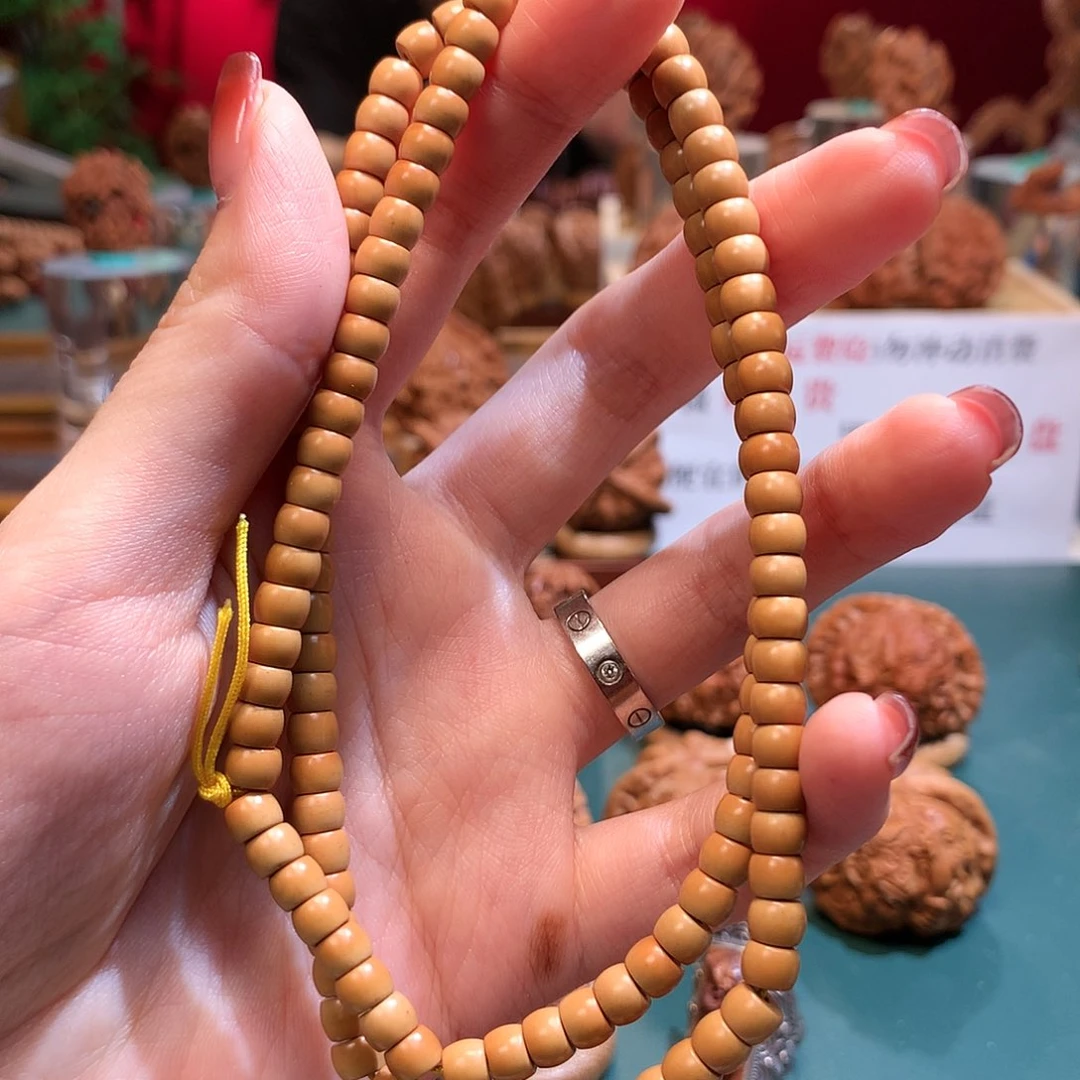 橄榄核手串———————//