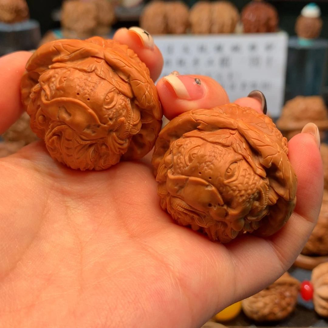 【闪购商品】文玩核桃把件399