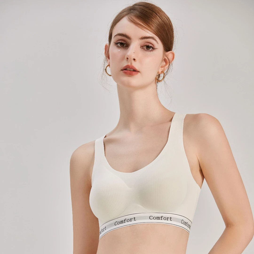 背心式内衣小胸舒适聚拢裸感夏季薄款少女无痕美背防震抗抖