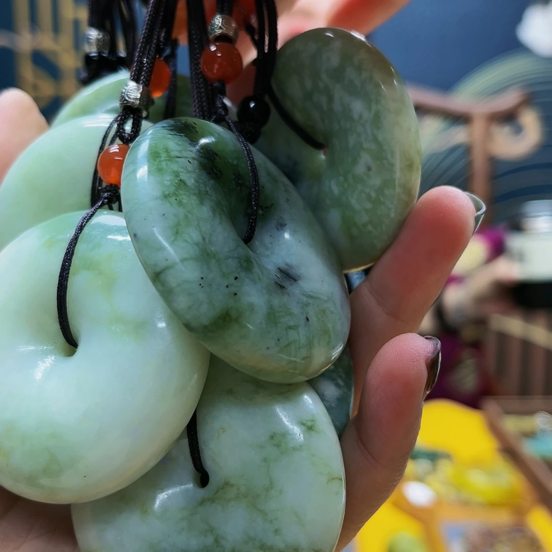 【闪购商品】岫玉挂件多样性发货发一个未镶嵌