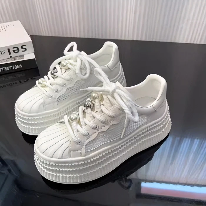 贝壳头透气网面小白鞋女2024新款韩版高能感厚底增高系带饼干板鞋