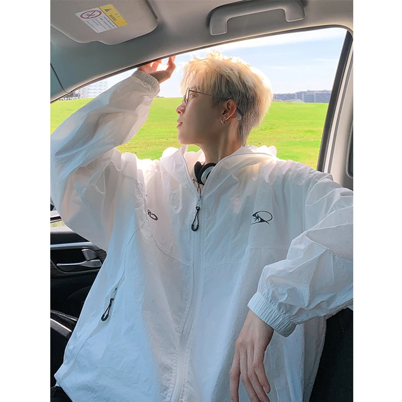 轻薄凉感防晒衣男夏季薄款户外运动遮阳连帽外套潮牌宽松防晒服装