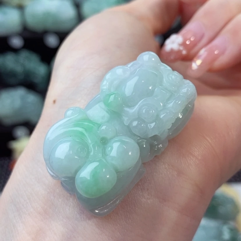 【闪购商品】翡翠颈饰未镶嵌