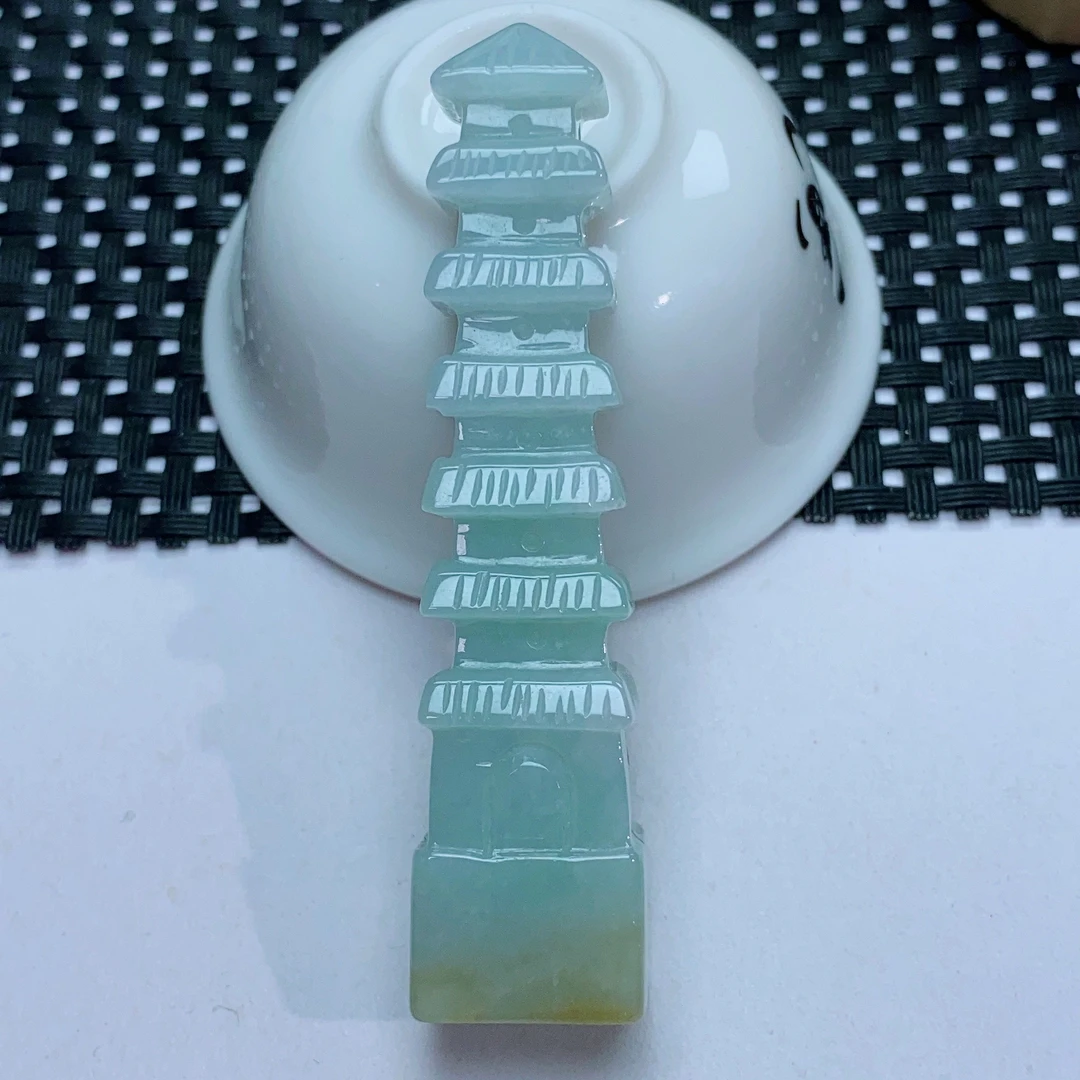 七层塔天然缅甸a货翡翠飘黄翡摆件 茶宠