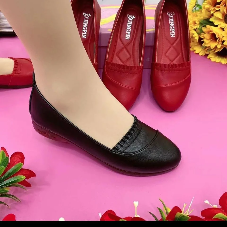 平底鞋女新款妈妈鞋牛筋软底软面防滑鞋子中年女鞋春夏季单鞋