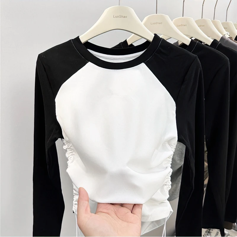 HONG JIA LIN/虹嘉琳早秋新款设计感圆领长袖大码修身显瘦短款t恤