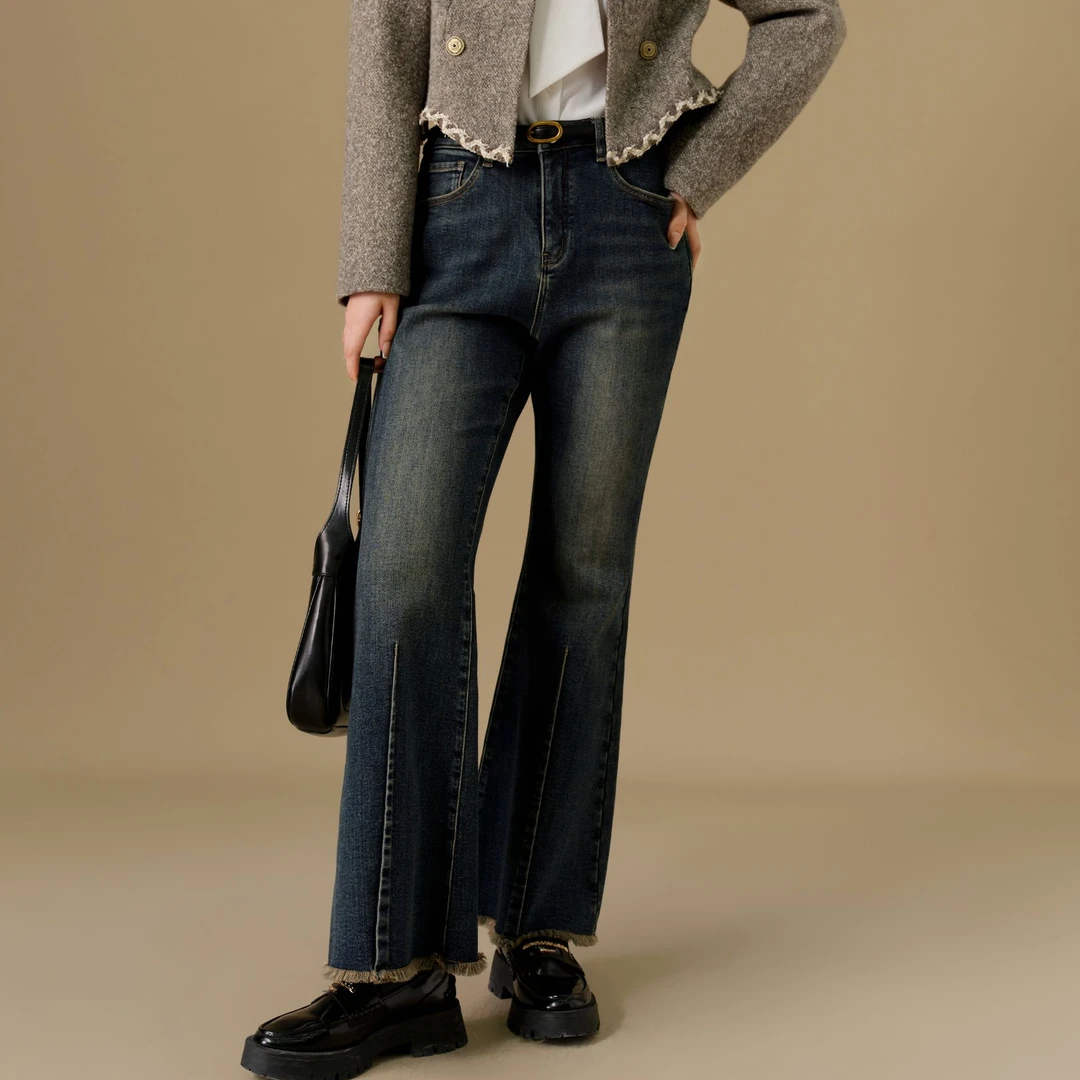 独束微胖大码女装复古风摩登喇叭水洗毛边加绒长牛仔裤24DS84167