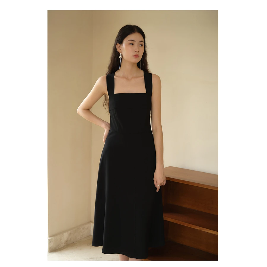 独束微胖【大牌女装】时尚百搭甜美气质性感吊带连衣裙24DS82114