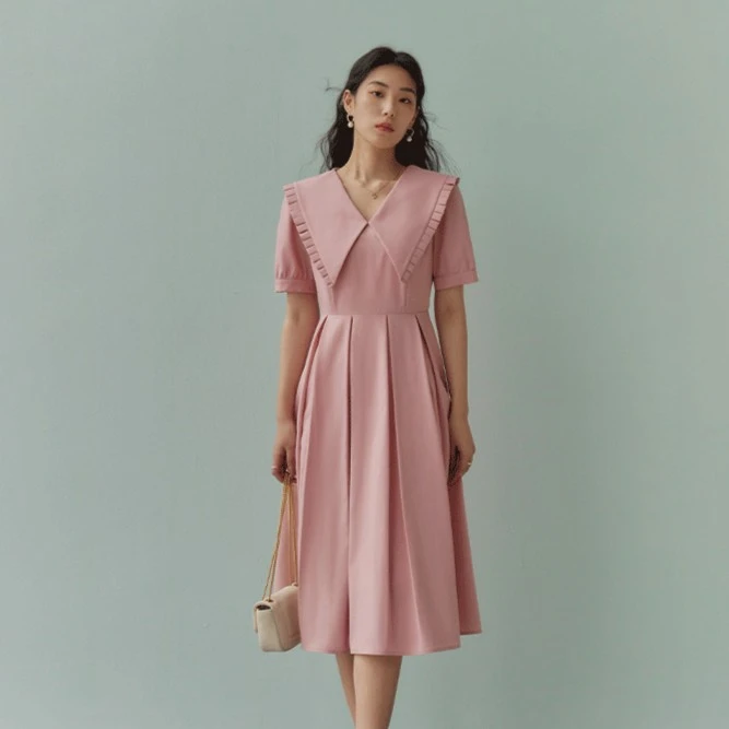 独束微胖MM大码女装温柔娃娃领连衣裙压褶显瘦大摆裙子23DS82299
