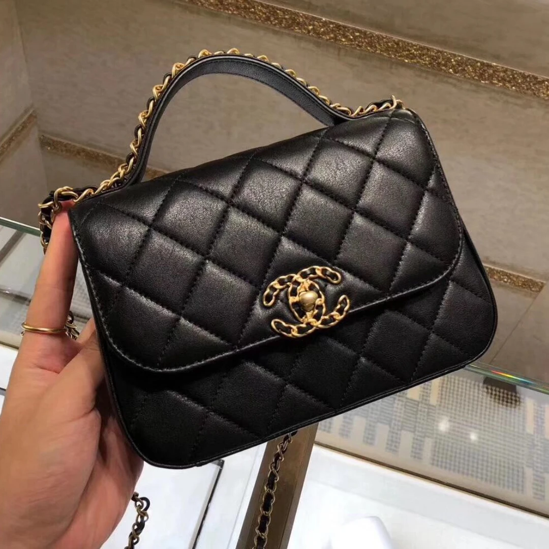 95新 Chanel/香奈儿 5984|香奈儿黑金小号邮差斜挎包内衬污渍