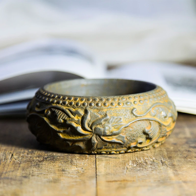 国风中式仿铸铁仿古做旧缠枝莲花烟灰缸自然铁锈铁艺手工制作