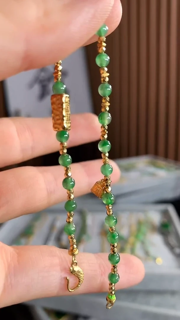 【闪购商品】翡翠手链18K金镶嵌手链