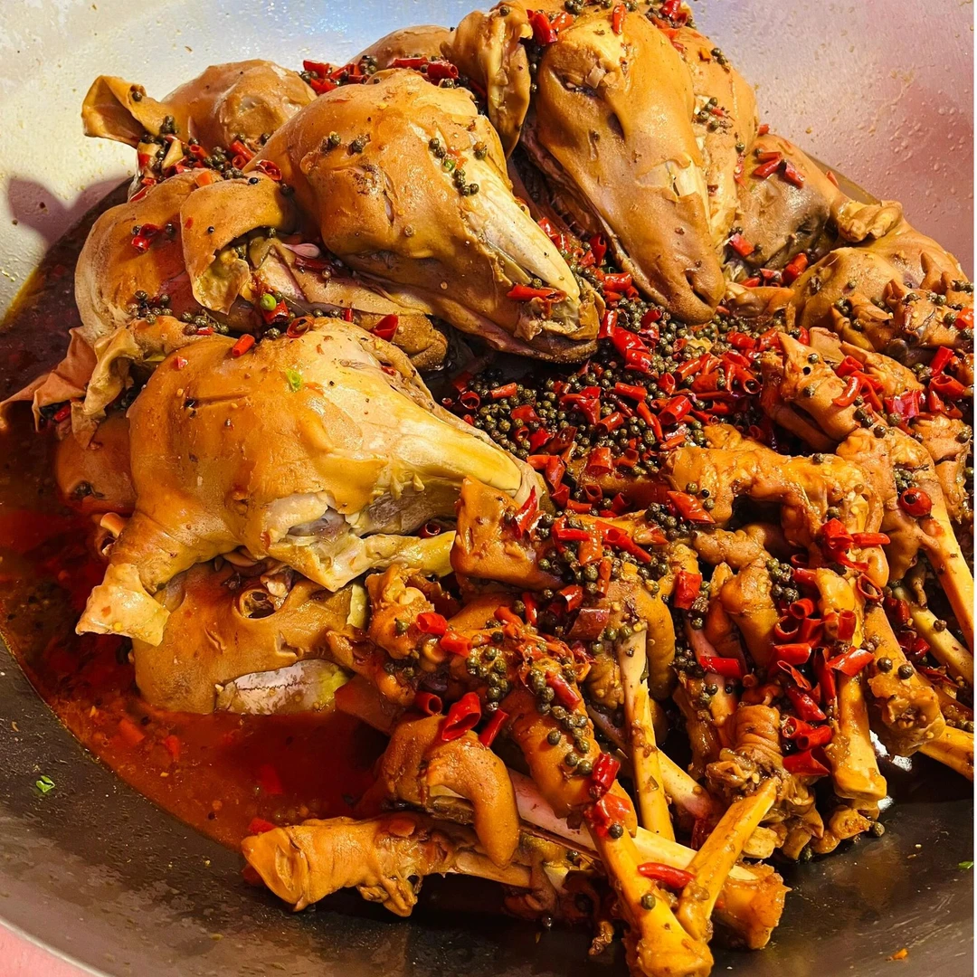 2.6斤左右1个净羊头白头