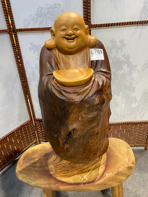 香樟木整木整雕弥勒佛