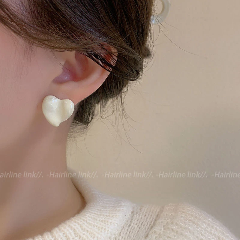 铜合金耳饰 奶白不规则几何耳钉风复古高级感耳环小众设计感耳饰