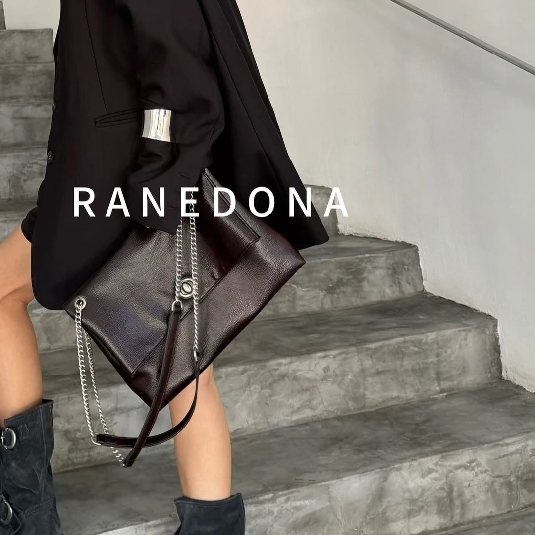 2024秋冬新款腋下潮流复古单肩斜挎包休闲韩版女包 82700