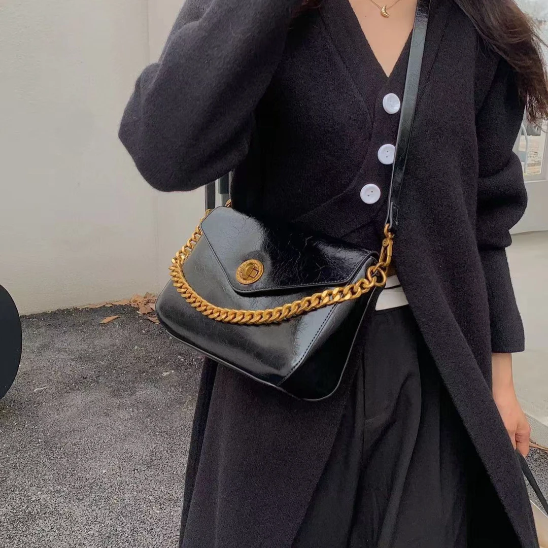 2024秋冬新款雅丹风腋下潮流复古单肩斜挎包时尚女包 9677-1