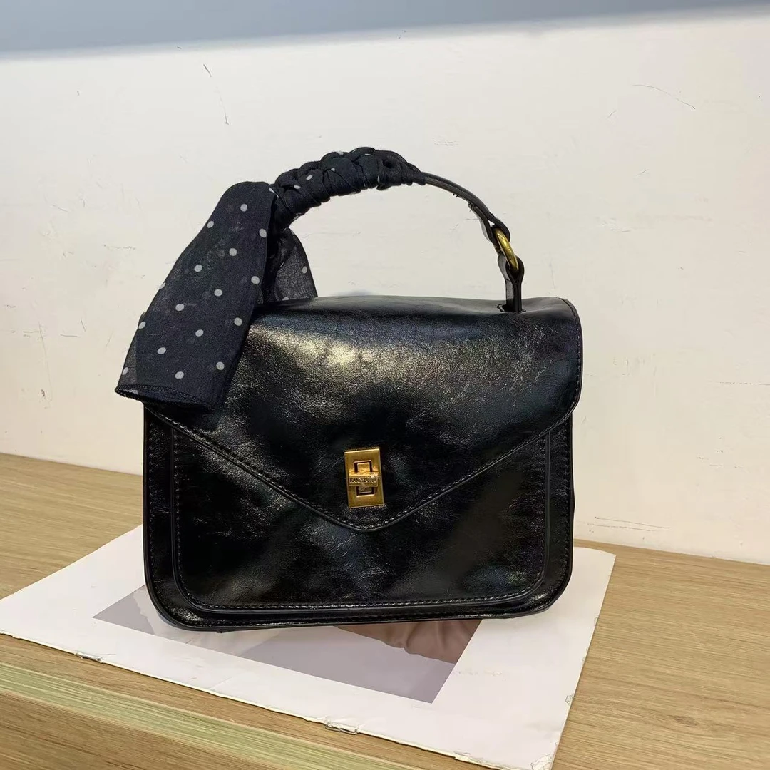 2024秋冬新款雅丹风腋下潮流复古单肩斜挎包休闲韩版女包 8384-5