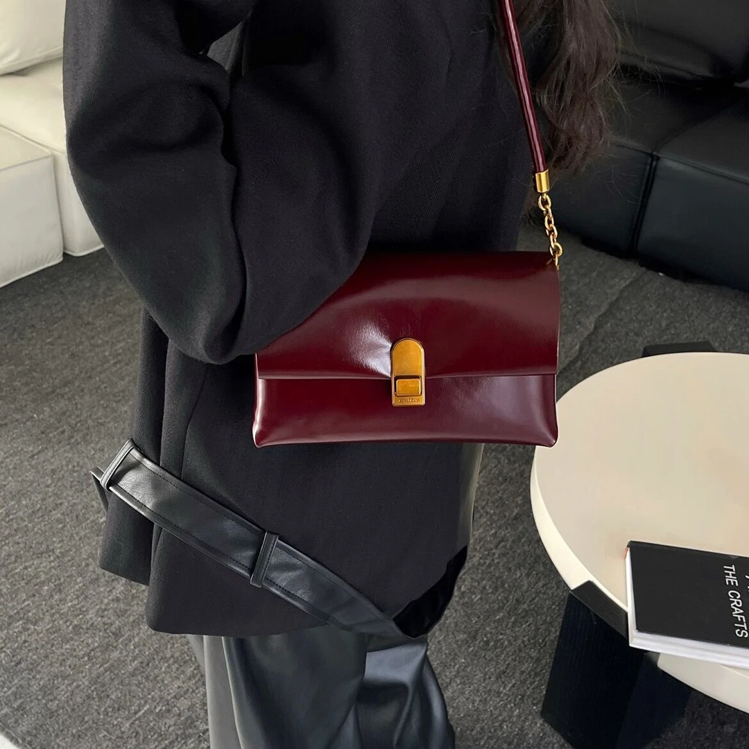 2024秋冬新款雅丹风腋下潮流复古单肩斜挎包休闲韩版女包 8662