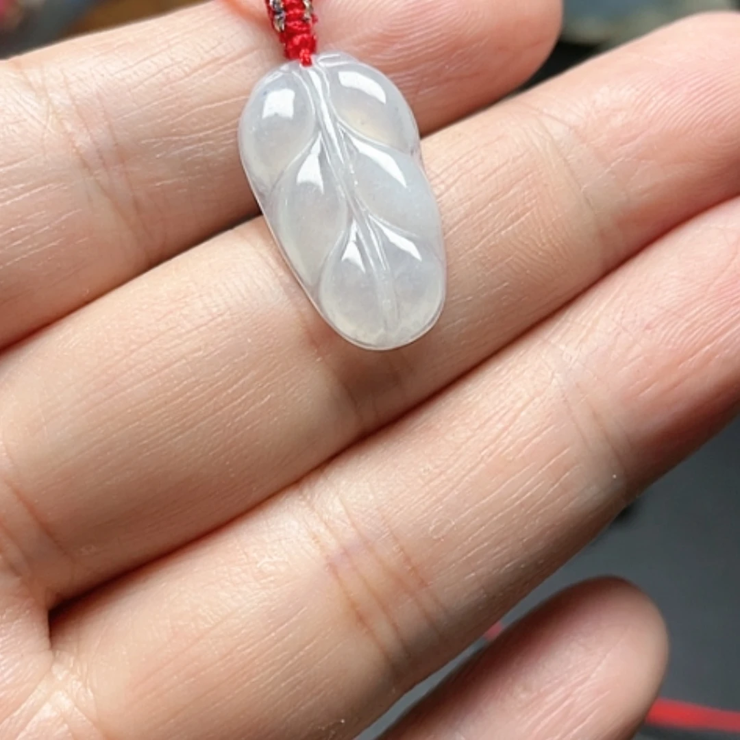 【闪购商品】翡翠颈饰未镶嵌躺***识