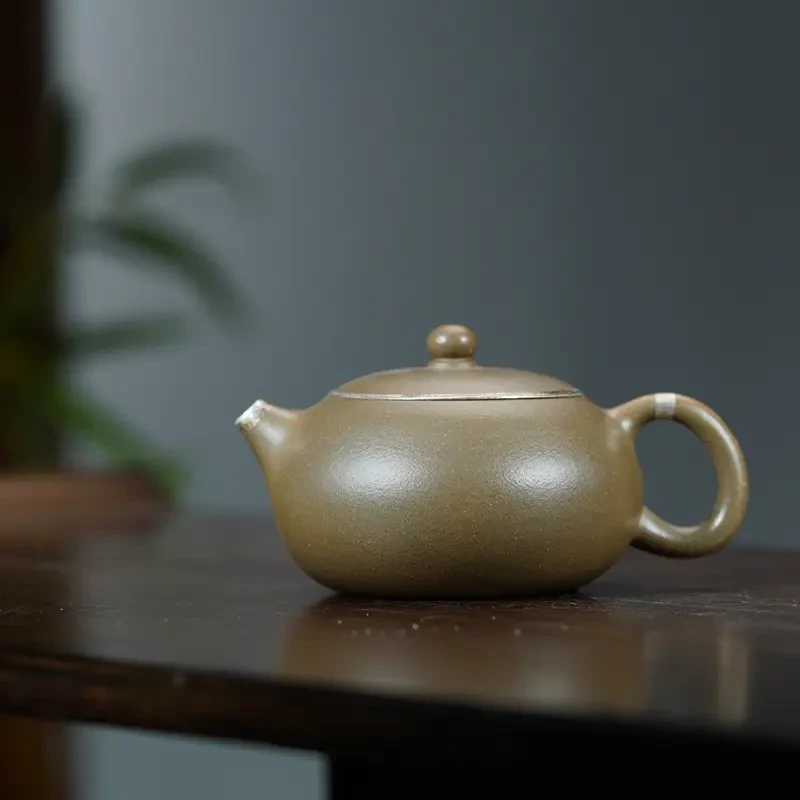 W1503踏奇茶器青段描银扁西施190cc左右紫砂壶