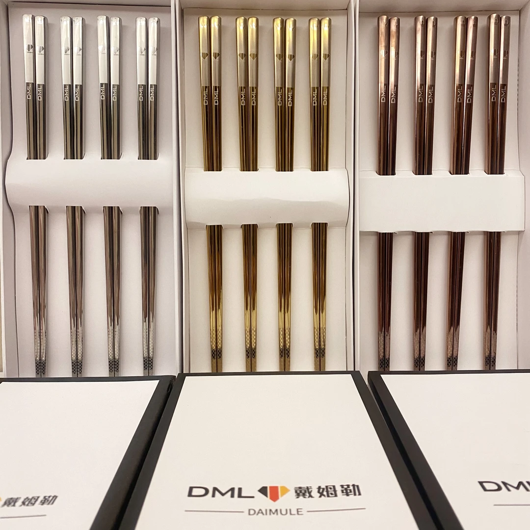 高档防滑防烫防霉筷子轻奢镀钛金
