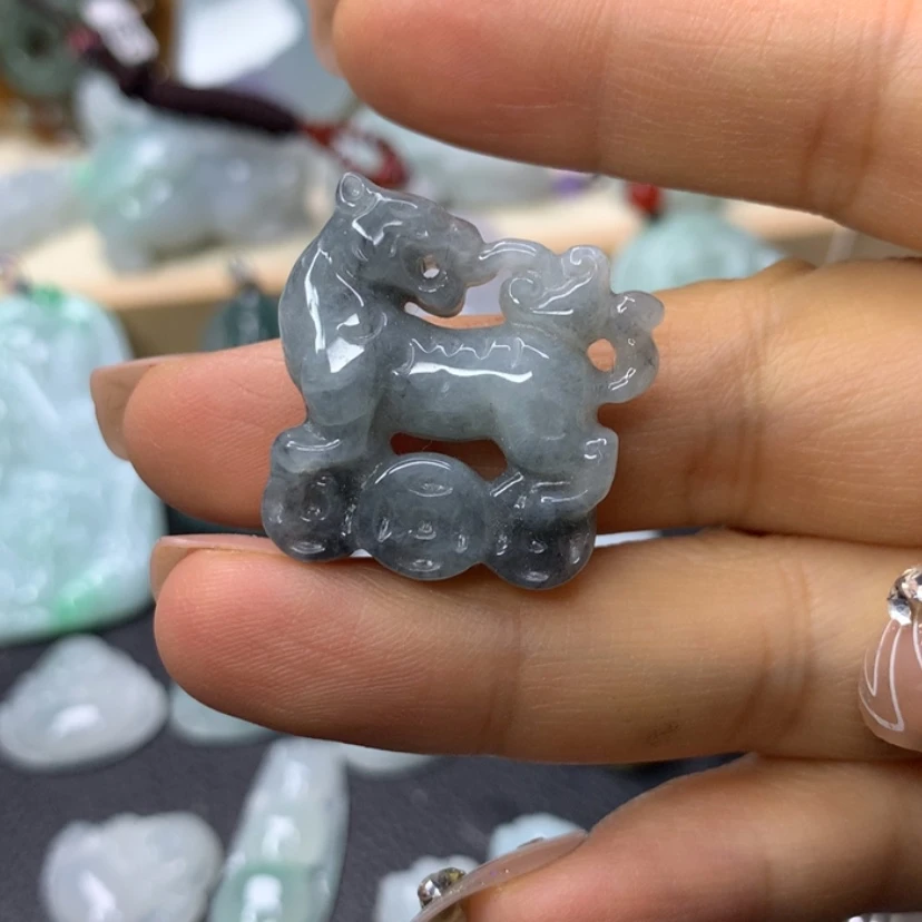 【闪购商品】翡翠颈饰未镶嵌