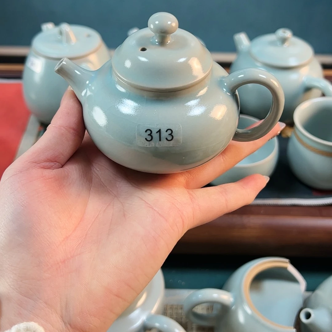 【闪购商品】瓷手工壶
