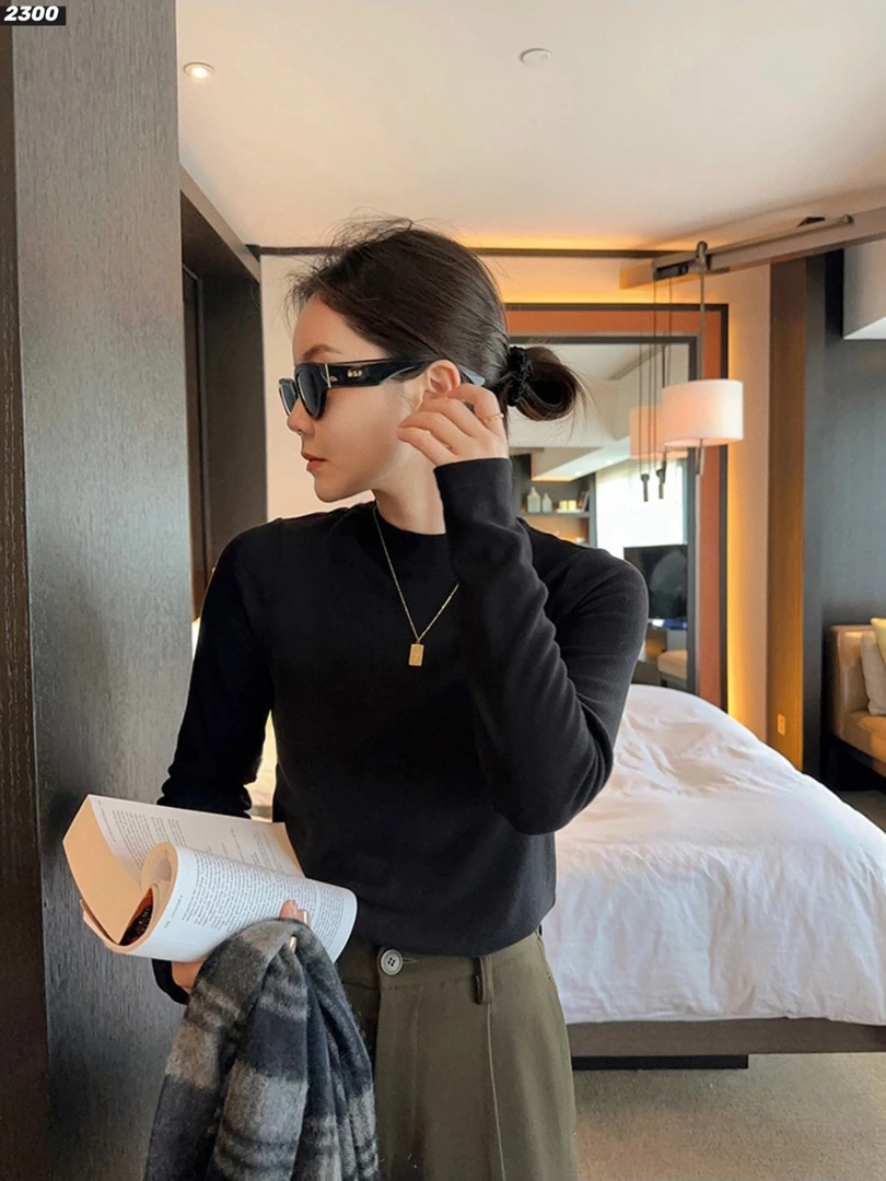 叙旧姑嫂推荐 小中领百搭舒服绒打底T恤2300编码63