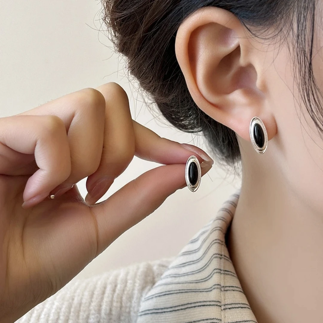 925银耳饰 925银简约风气质轻奢百搭黑色复古小众港风设计感耳钉
