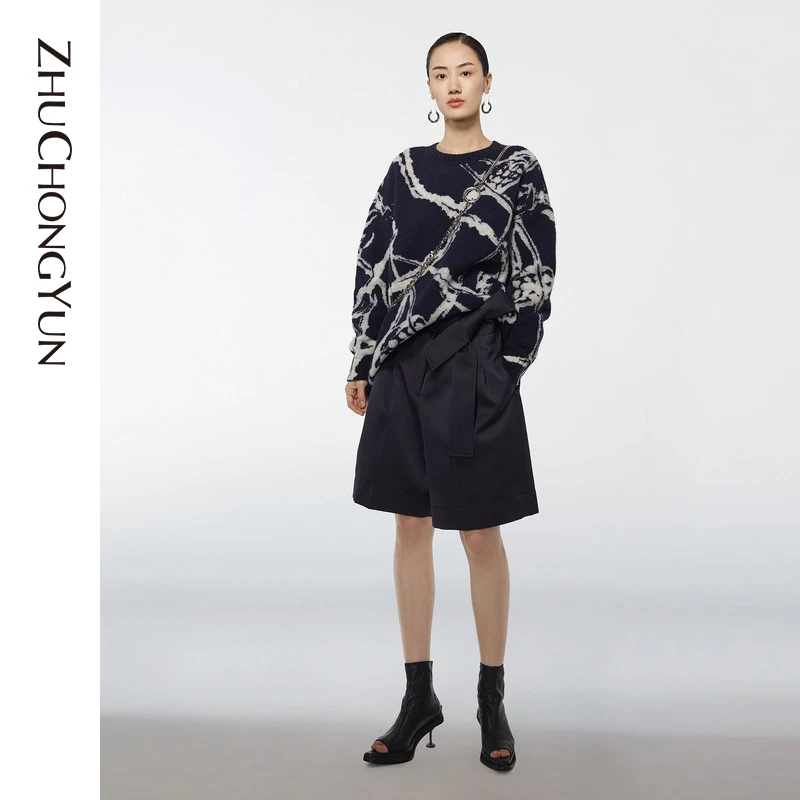 【妍妍精选】ZHUCHONGYUN落肩不规则图案时尚毛针织衫