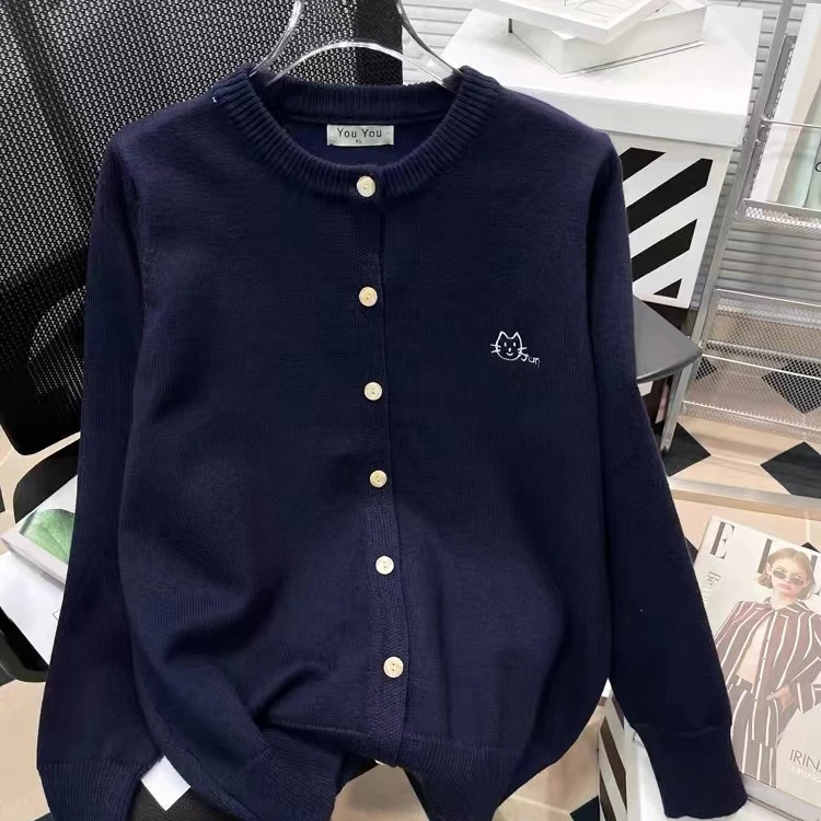 刺绣围巾圆领排扣减龄开衫外套女胖mm外搭叠穿高领针织开衫韩剧