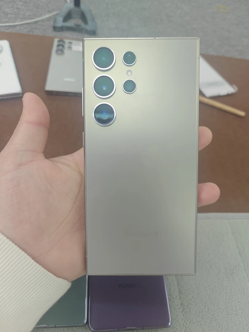 99新 Samsung/三星 三星S24 ultra 二手99新