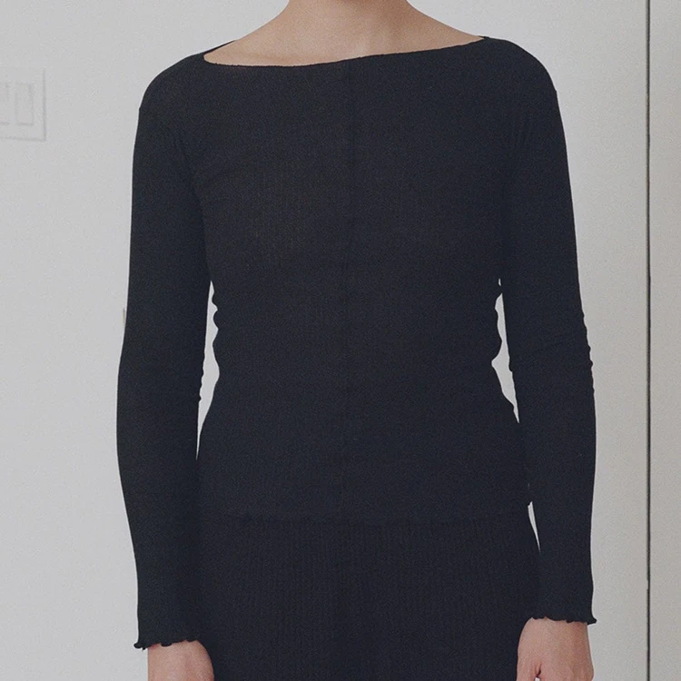 BASERANGE 黑色极简波边圆领罗纹修身长袖打底衫上衣