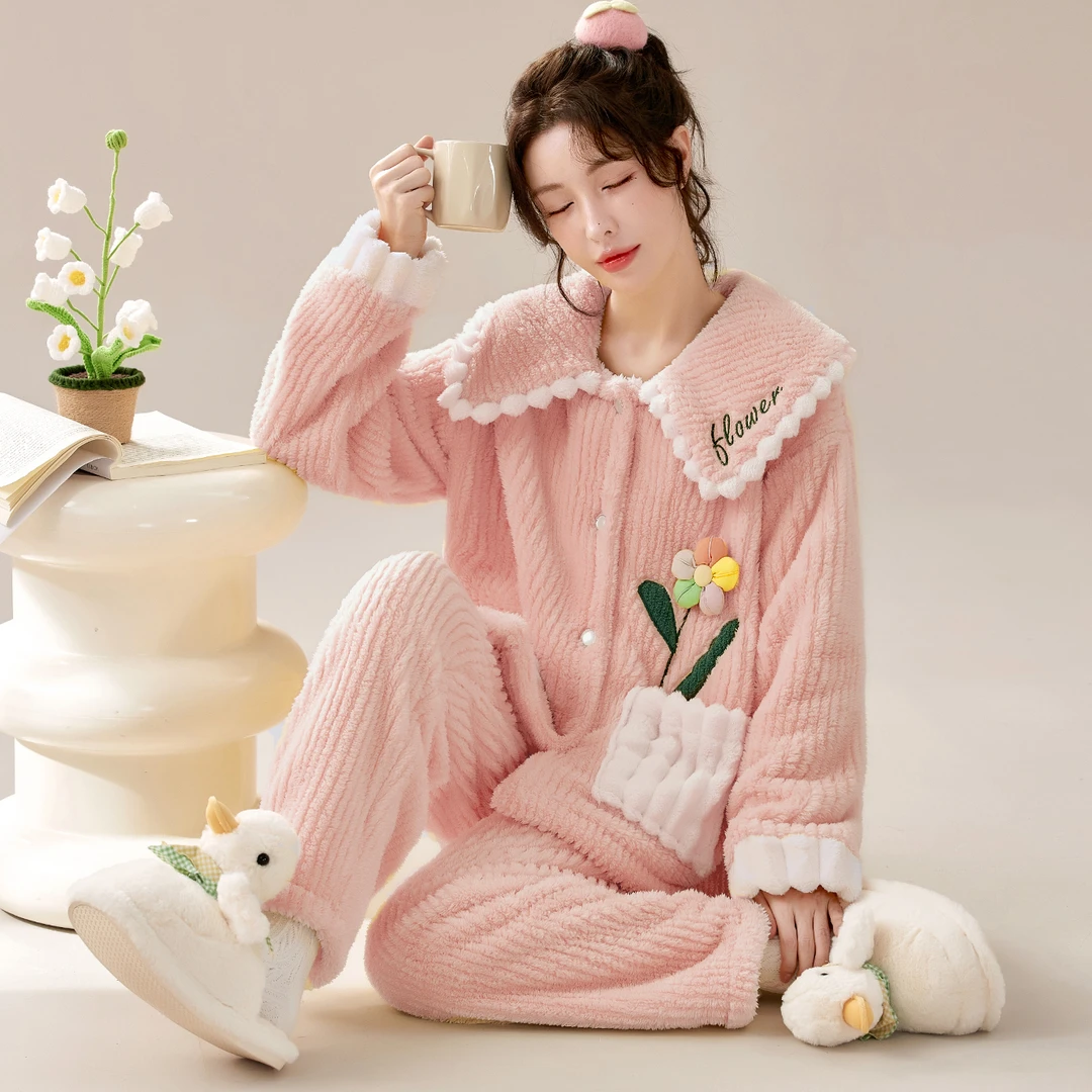 睡衣女秋冬加厚套装家居服保暖长袖春秋新款珊瑚绒法兰绒可外穿