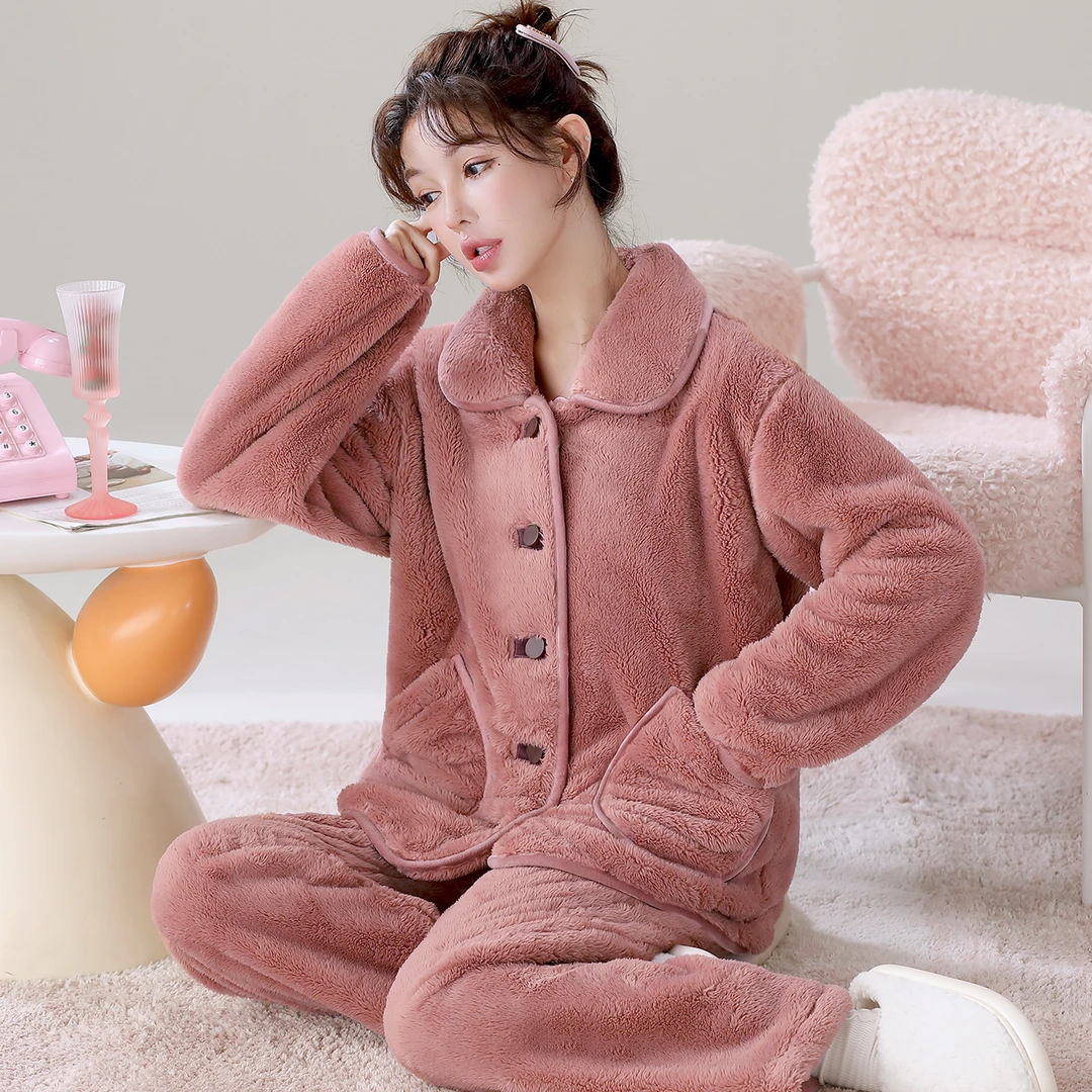 女士法兰绒宽松加绒家居服套装秋冬大码可外穿暖绒保暖雪花绒睡衣