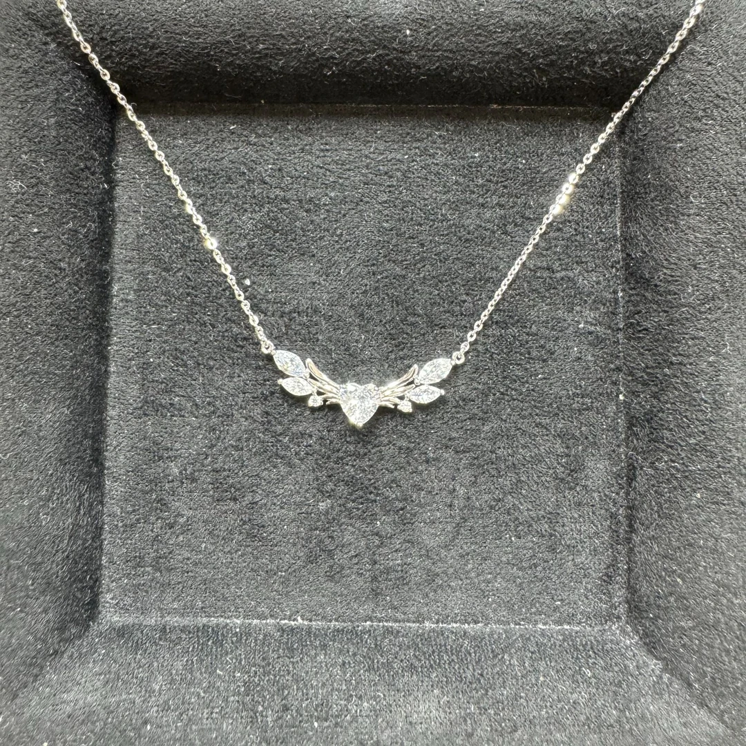 坠链均925银锆石 157 s925银爱心镶嵌翅膀气质轻奢时尚百搭设计感