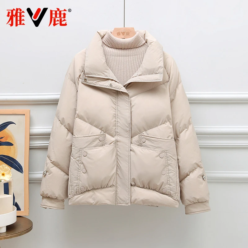 雅鹿2025新款羽绒服女时尚百搭休闲时尚宽松大码短款女士秋冬羽绒