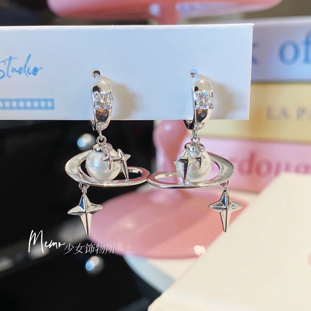 铜合金合成锆石耳饰 E305 引力时空 星球立体星芒百搭小众耳圈