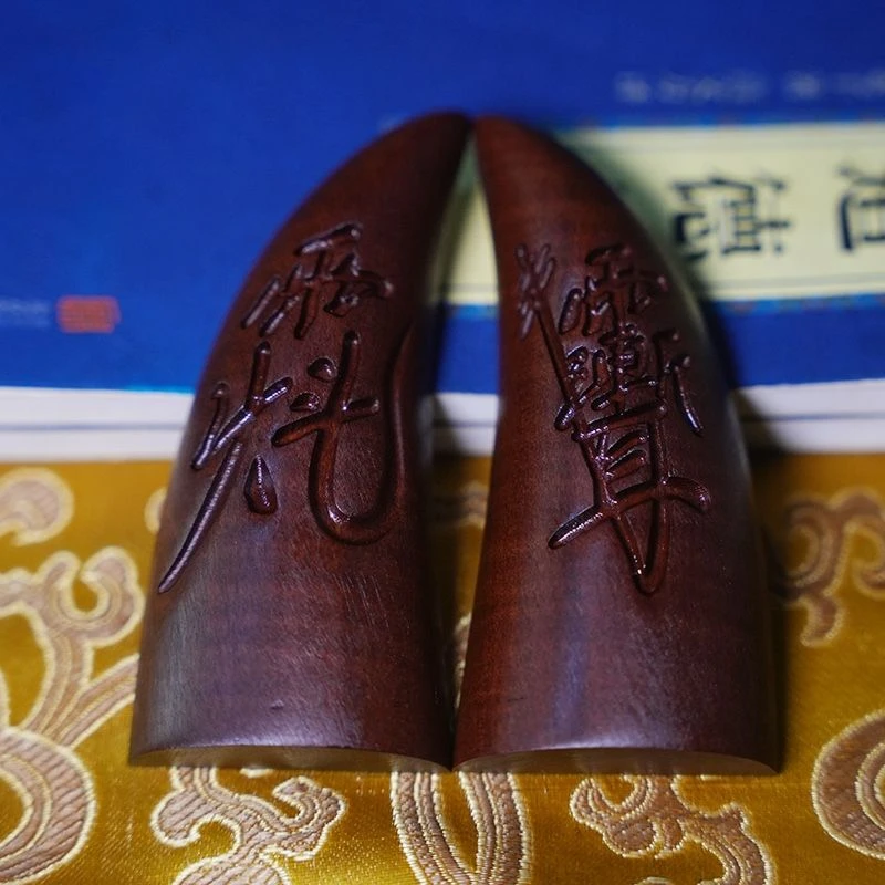 天然雷击枣木牛角圣杯圣卦老料杯半月卦羊角圣卦圣卦手工