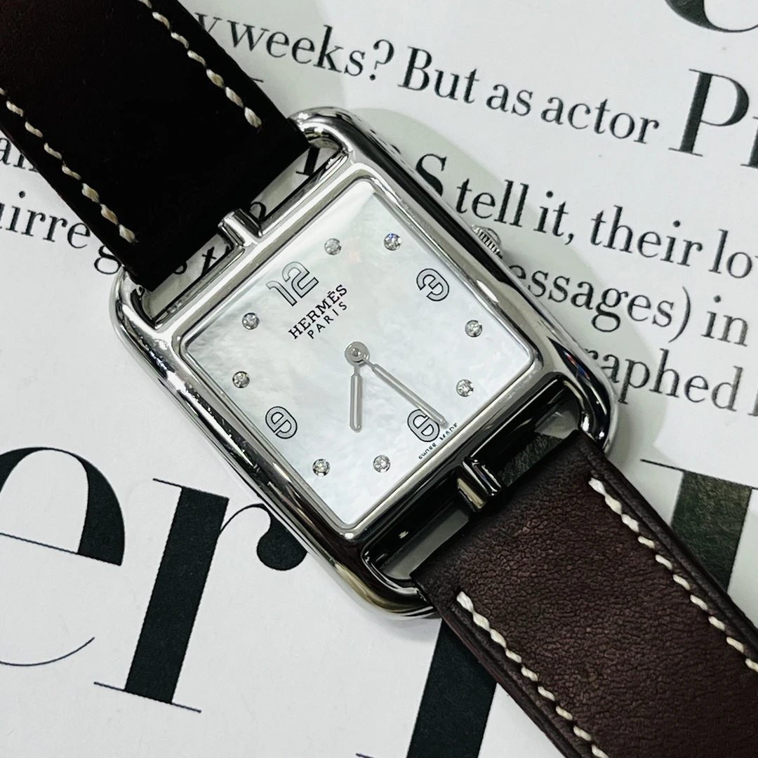 99新 Hermes/爱马仕 CapeCod/29*29/白贝母/石英带原盒