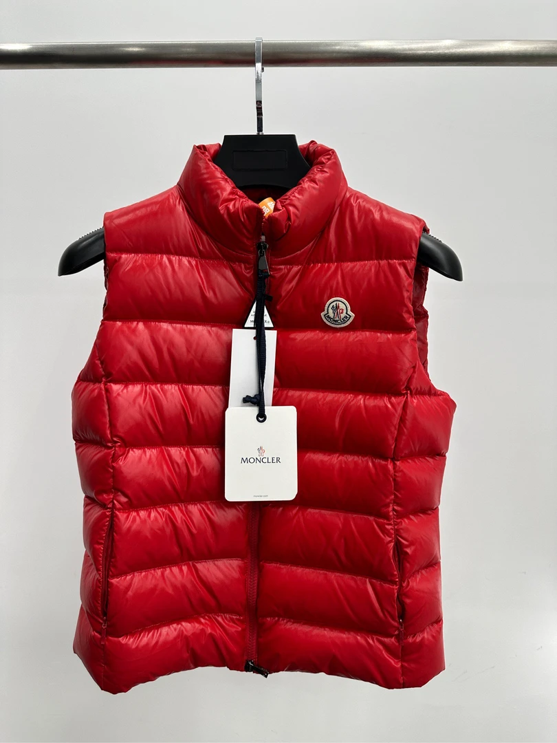 全新未使用 MONCLER 盟可睐 sm014128 休闲含羽绒马甲 红色 2码