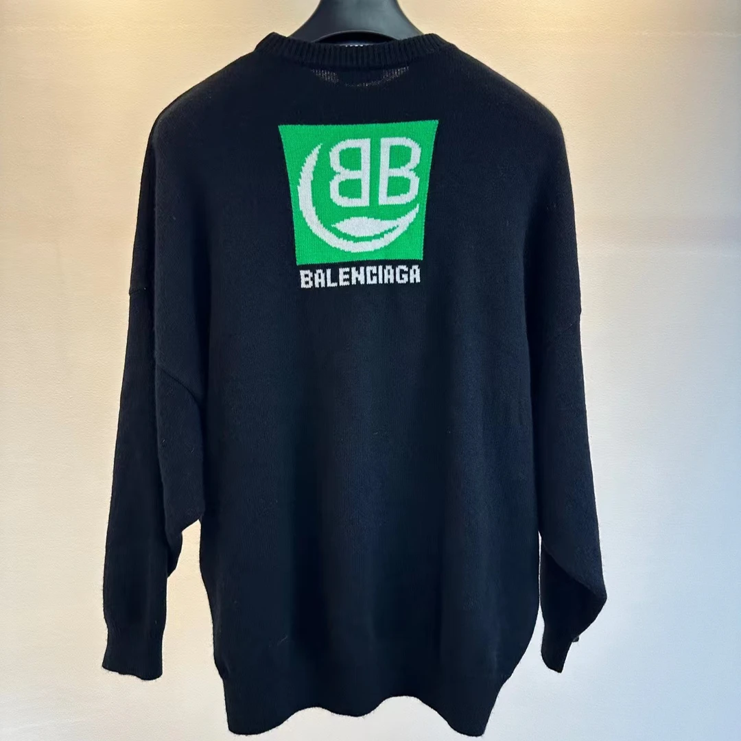Balenciaga/巴黎世家黑色 环保标志字母印花圆领卫衣s码成色很好