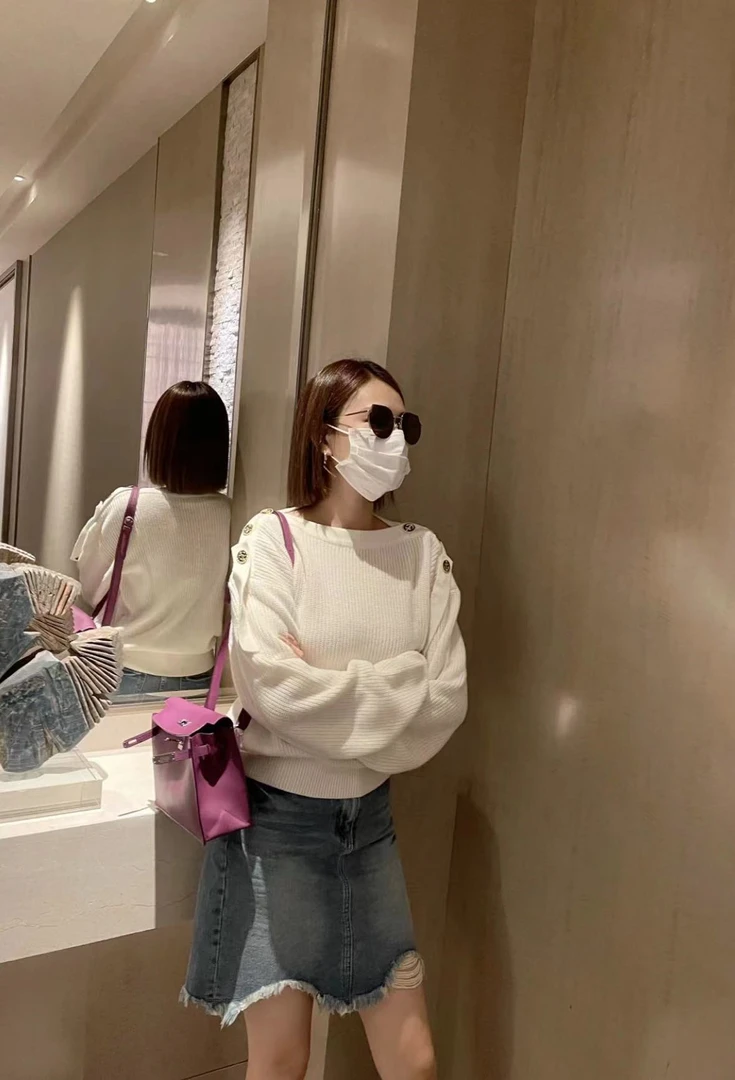 LouisVuitton/路易威登米白色 一字肩露肩毛衣S码全新带吊牌