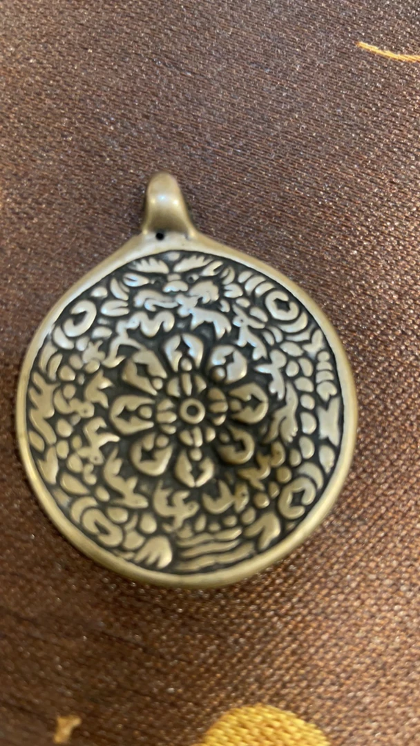 铜制九宫格八卦图