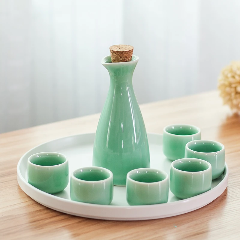 陶瓷青瓷具套装小白酒分酒器式盅代壶仿复古风温喝酒杯
