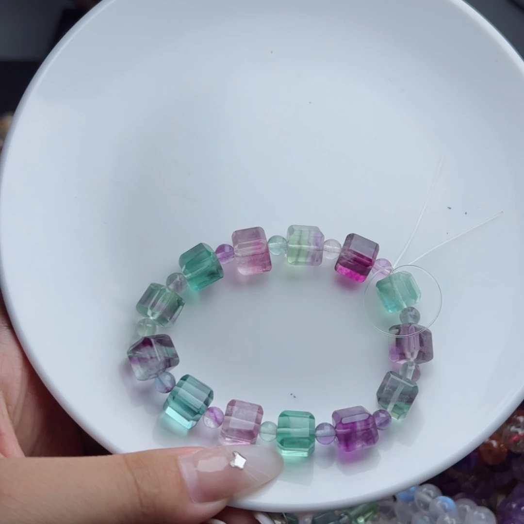 【闪购商品】水晶手串未镶嵌