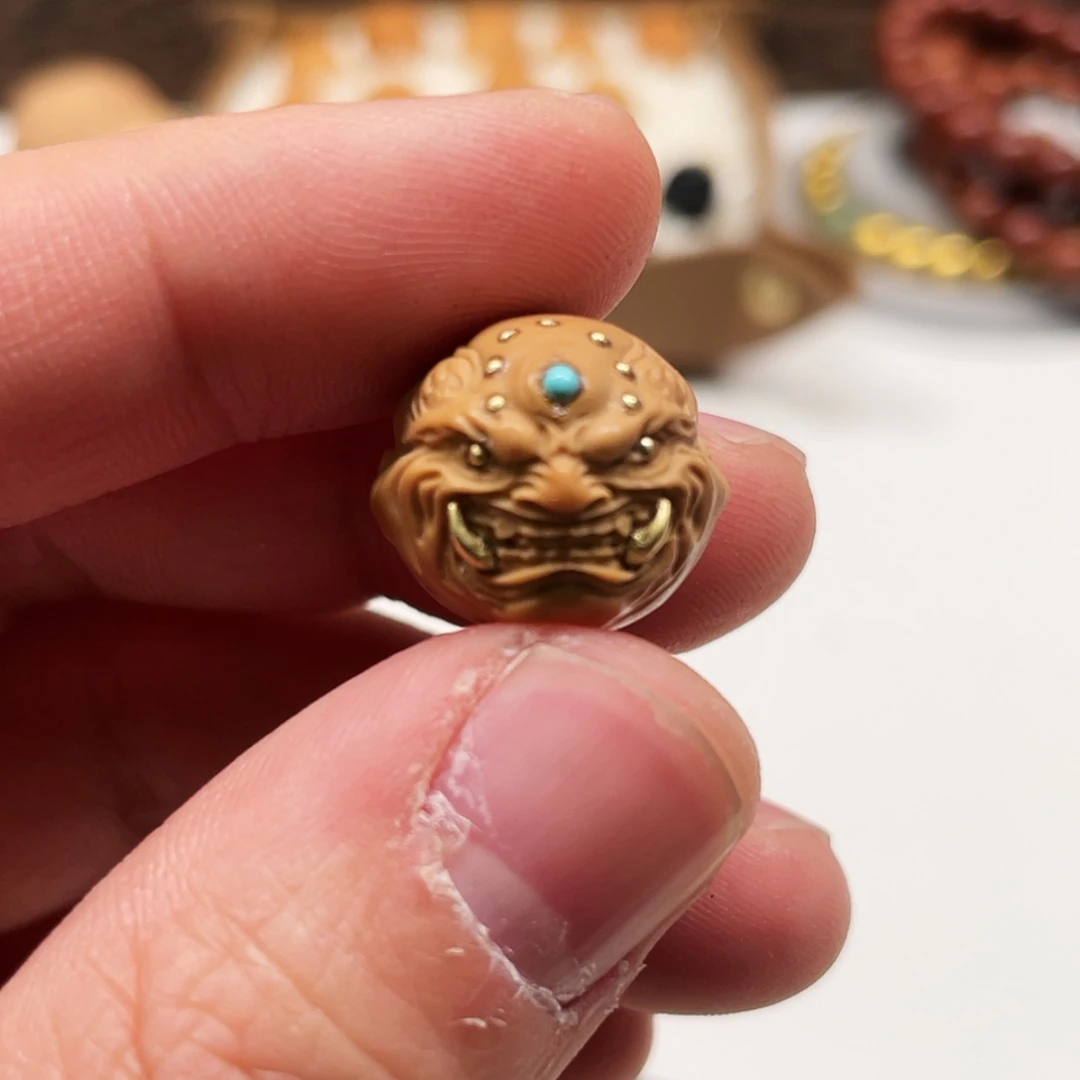 【闪购商品】猴头核桃吊坠R**.
